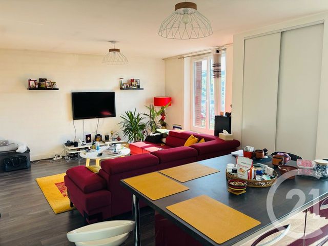 Appartement F3 à vendre - 3 pièces - 87.0 m2 - AURILLAC - 15 - AUVERGNE - Century 21 Pradel Immobilier