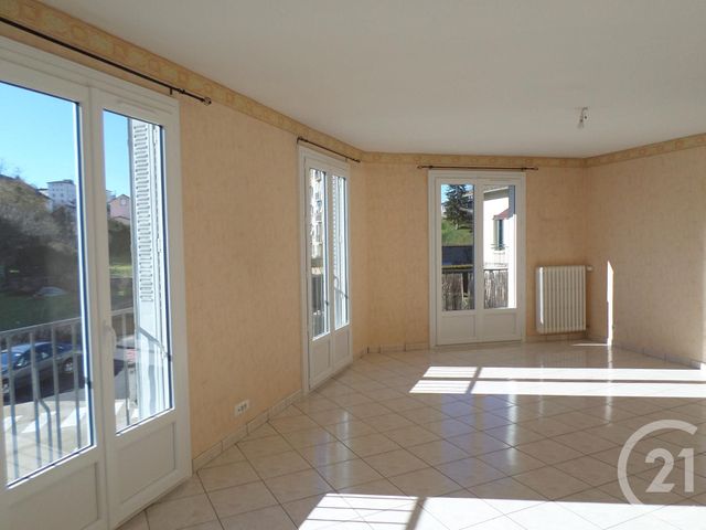 Appartement F4 à louer - 4 pièces - 78.0 m2 - AURILLAC - 15 - AUVERGNE - Century 21 Pradel Immobilier